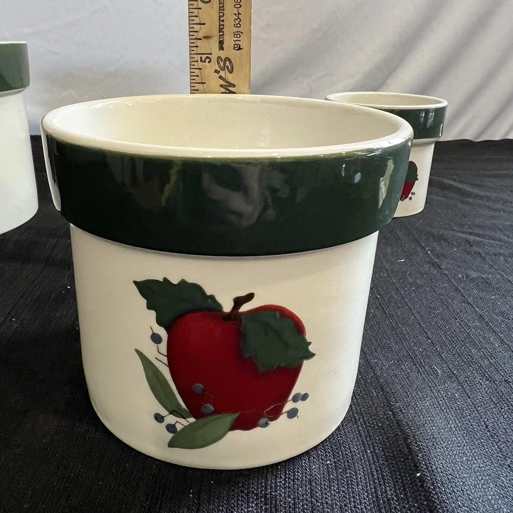 VTG Style Apple Ceramic Crock Set 3 Piece Nesting Kitchen Canisters Green Rim - Picture 7 of 14